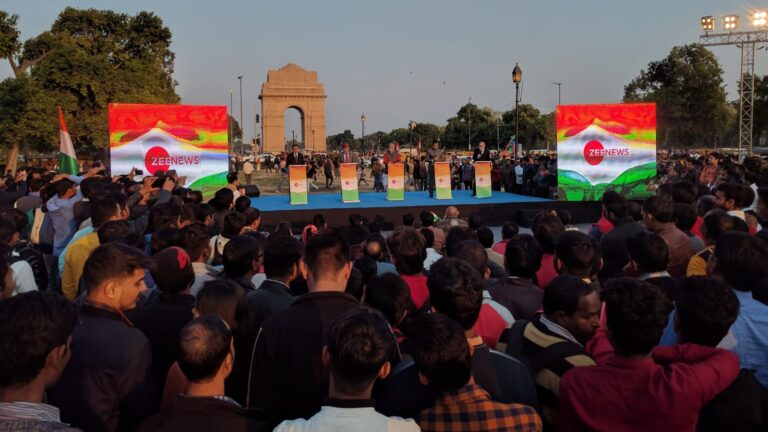 Toeing the Line: Media Behavior and Public Messaging During the Pulwama/Balakot Crisis