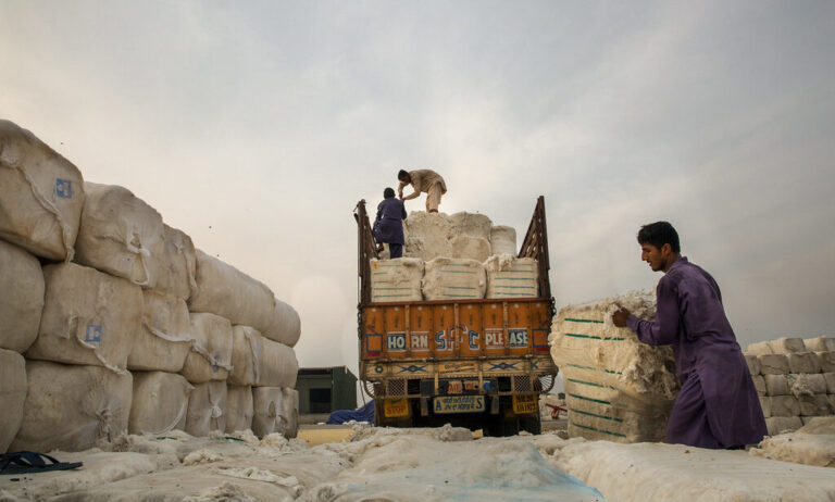 Beyond Borders: Cultivating Optimism in India-Pakistan Ties through Trade 