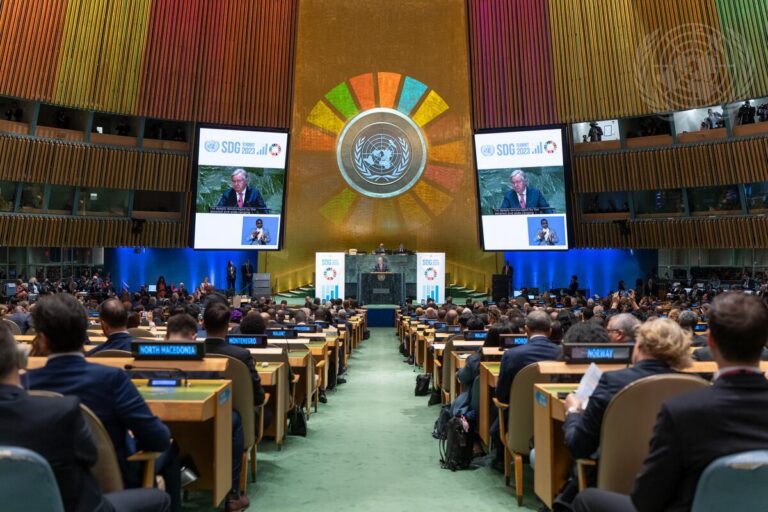 Commemorating 75 Years of the Universal Declaration of Human Rights by Committing to a More Responsible Arms Trade