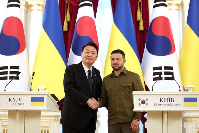 Should South Korea Enhance Its Role in the Eurasian Battlefield?