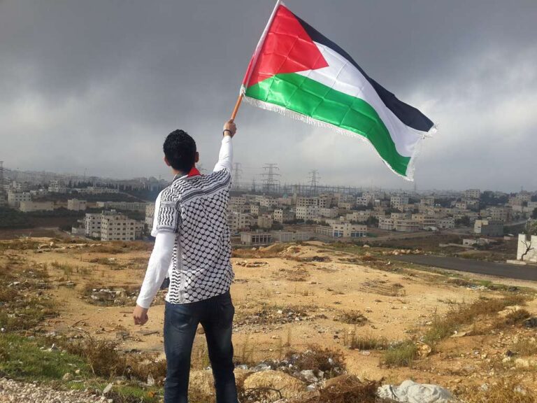 Should the EU Recognize a Palestinian State Now?