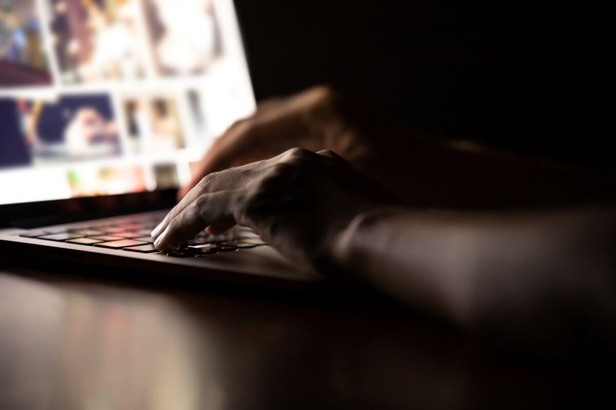Hacking Hands