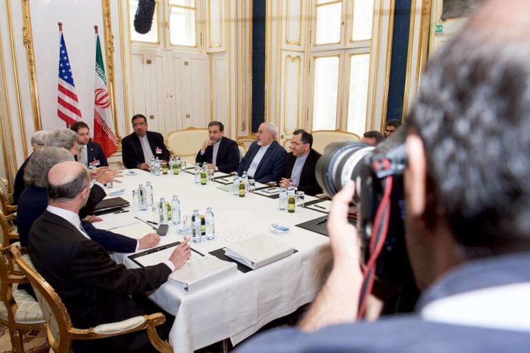 US-Iran Nuclear Talks Echo Familiar Tunes