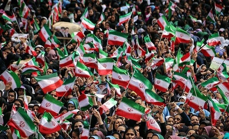 After the War, Iranians Demand a New Social Contract