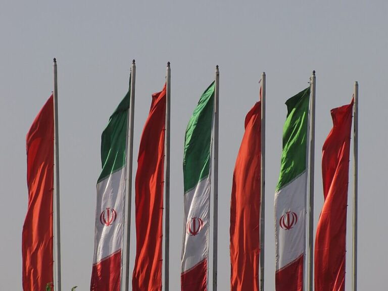 To Make a Deal with Iran, Abandon Maximalist Demands