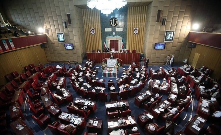 What Would Be Indicators of Regime Collapse in Iran?